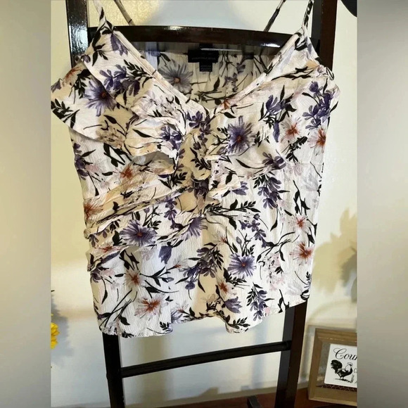 American Eagle outfitters women’s size extra small Agage strap V-neck blouse - Picture 2 of 5
